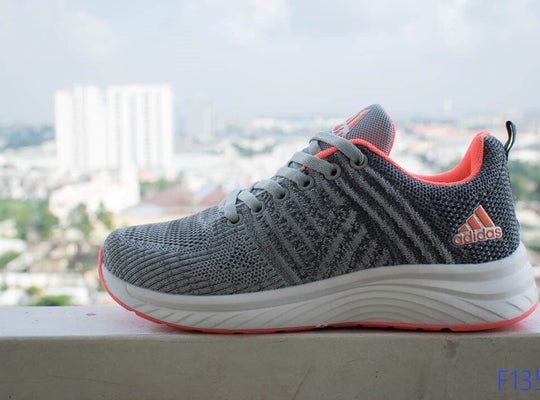 Giày Thể Thao GTT18 - 1257